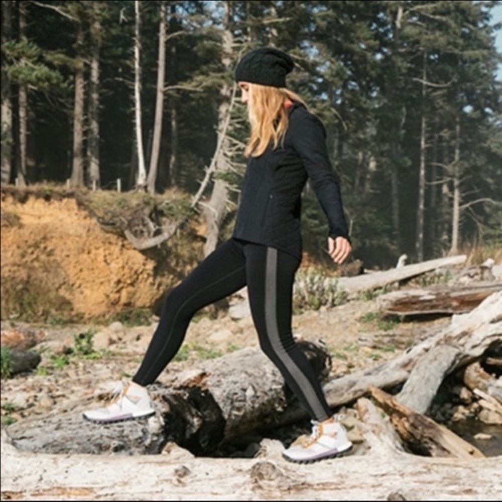 Athleta fleece-lined leggings